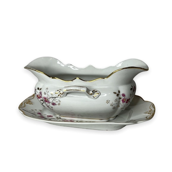 Carlsbad AK China Gravy Boat with‎ Under plate Floral Gold Trim - Picture 1 of 17